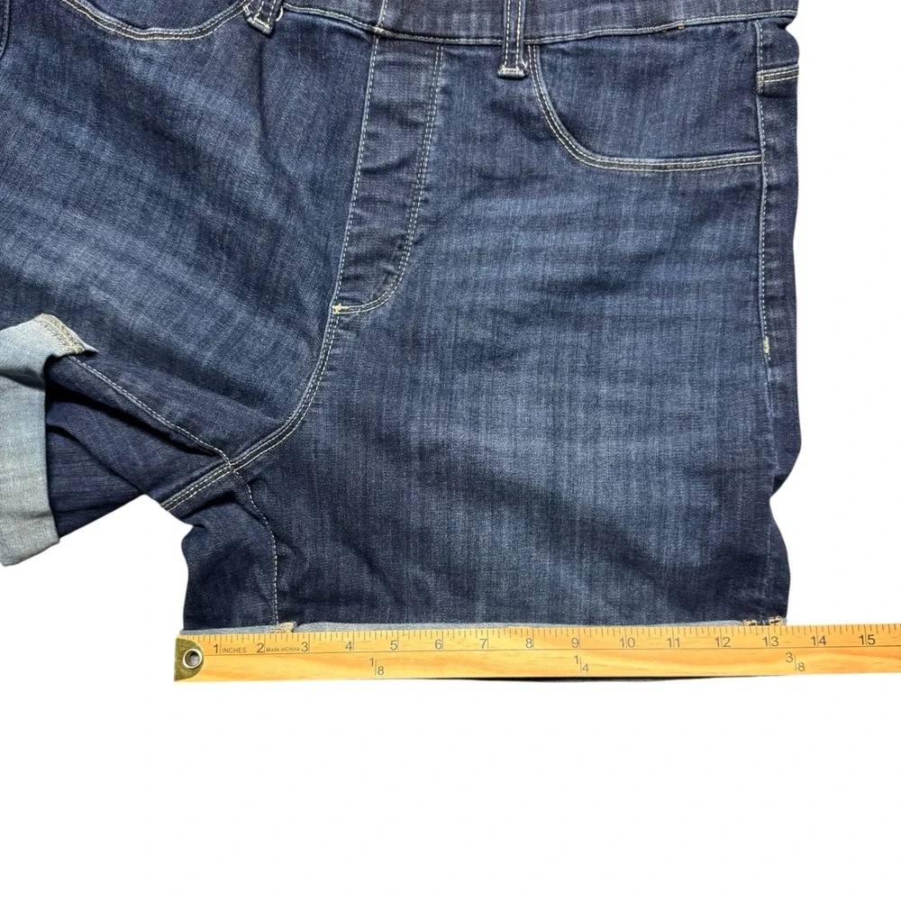 Judy Blue Pull On Short 2XL Dark Wash Cuffed Blue Denim High Rise Stretch Casual